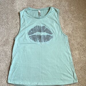 Bella & Canvas Sage Green Lip Print Tank Top   Size 2XL